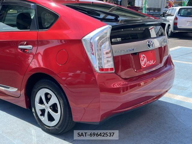 Toyota PRIUS PHV 2012-02 8628528-9