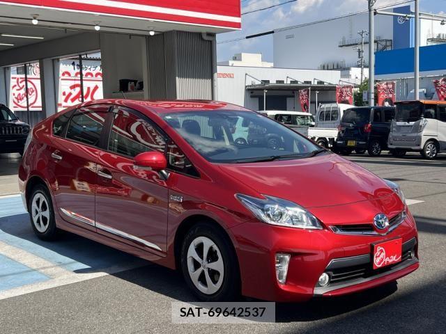 Toyota PRIUS PHV 2012-02 8628528-4