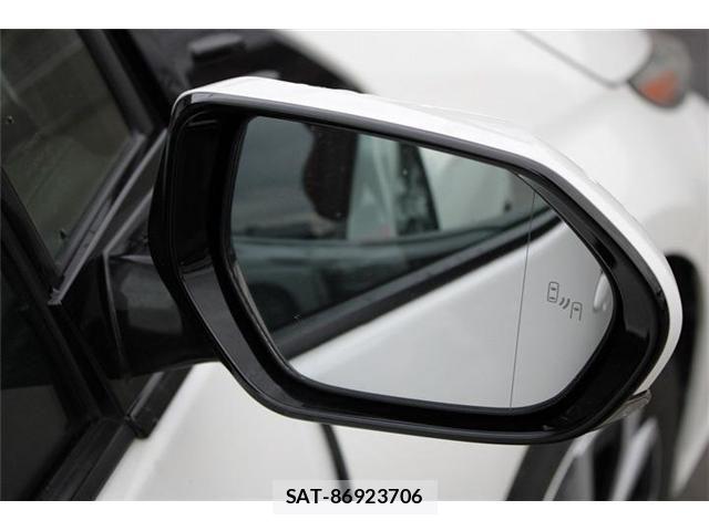 Toyota PRIUS PHV 2017-05 8628525-19
