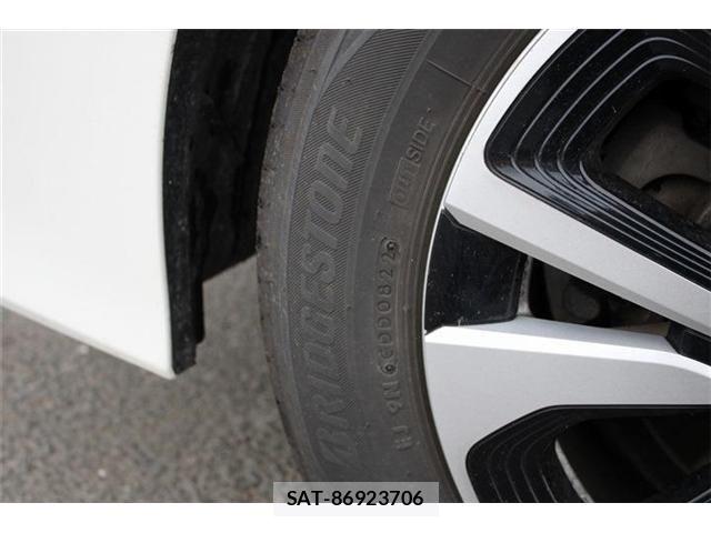 Toyota PRIUS PHV 2017-05 8628525-26