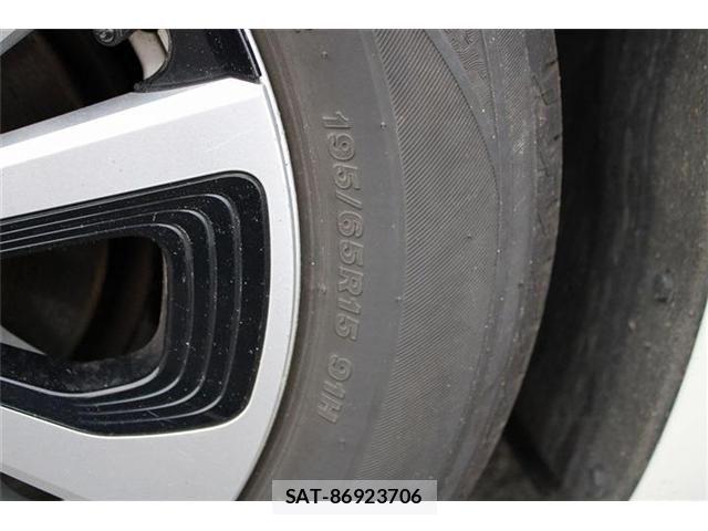 Toyota PRIUS PHV 2017-05 8628525-27