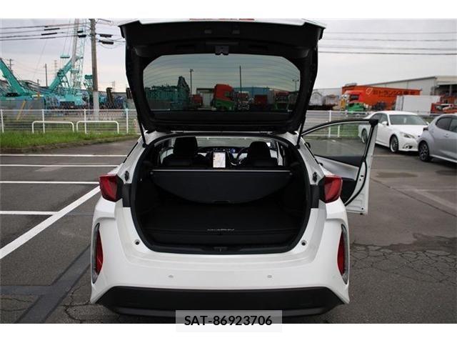 Toyota PRIUS PHV 2017-05 8628525-28