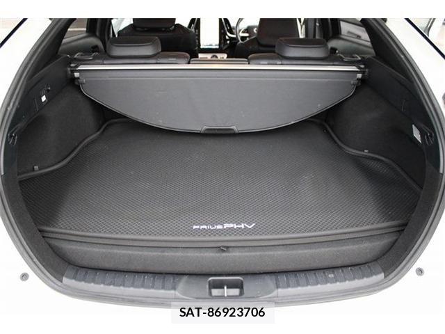 Toyota PRIUS PHV 2017-05 8628525-29