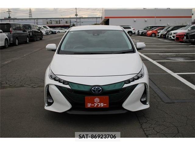 Toyota PRIUS PHV 2017-05 8628525-6