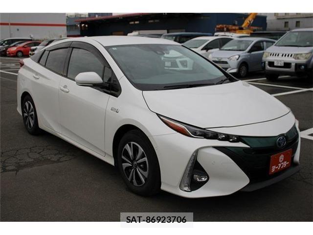 Toyota PRIUS PHV 2017-05 8628525-7