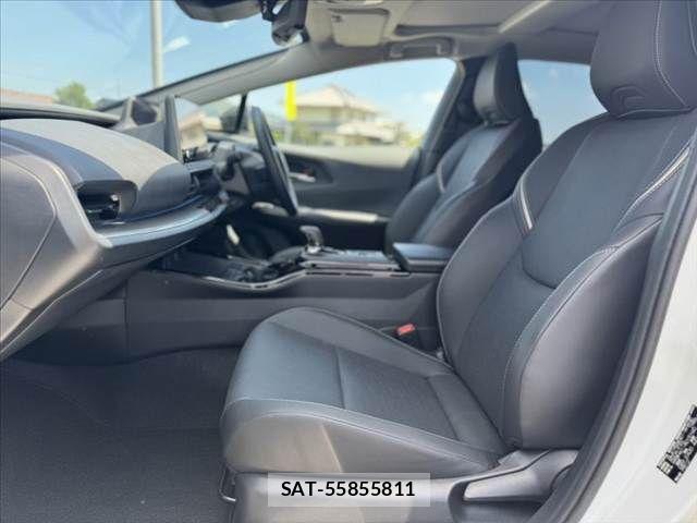 Toyota PRIUS PHV 2024-08 8628517-17