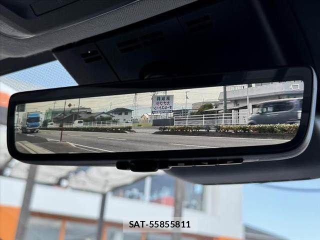 Toyota PRIUS PHV 2024-08 8628517-4