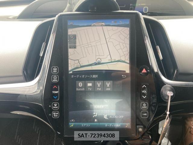 Toyota PRIUS PHV 2017-07 8628527-21