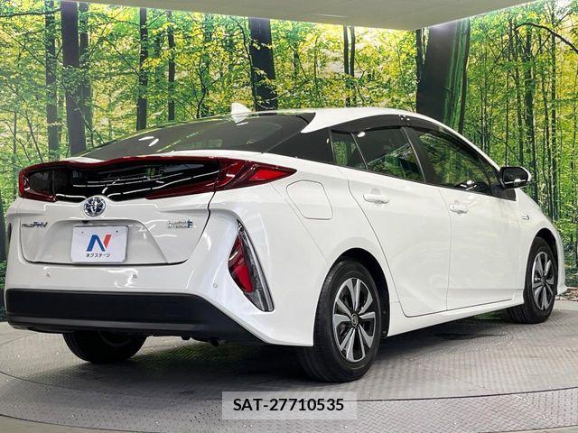 Toyota PRIUS PHV 2019-12 8628521-16