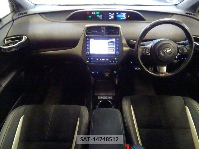 Toyota PRIUS PHV 2021-08 8628519-1
