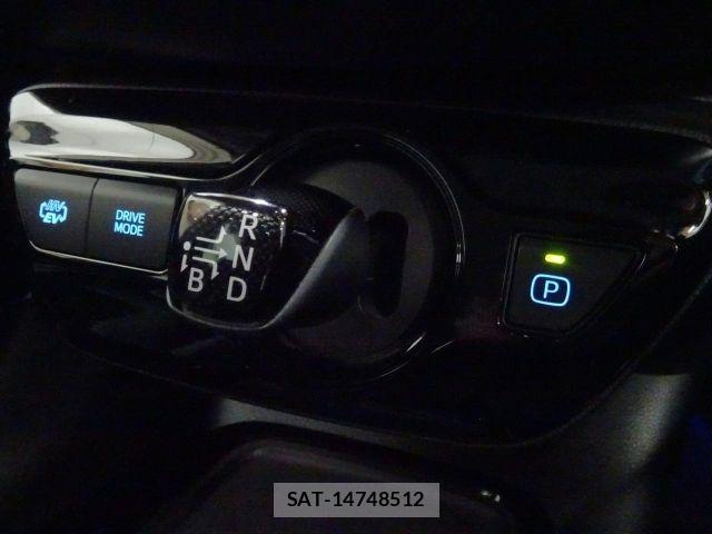 Toyota PRIUS PHV 2021-08 8628519-21