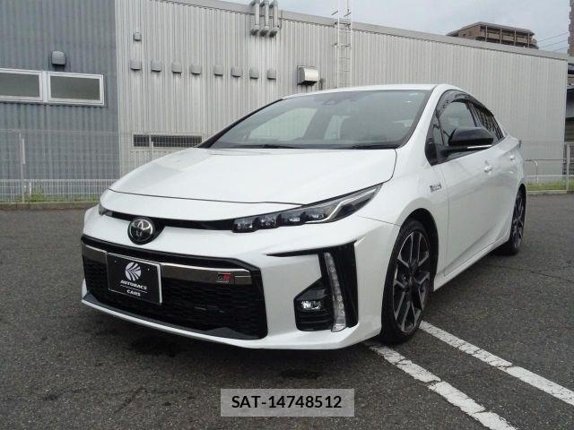 Toyota PRIUS PHV 2021-08 8628519-5