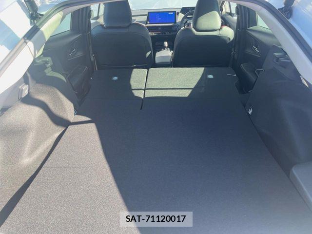 Toyota PRIUS PHV 2025-04 8628516-9