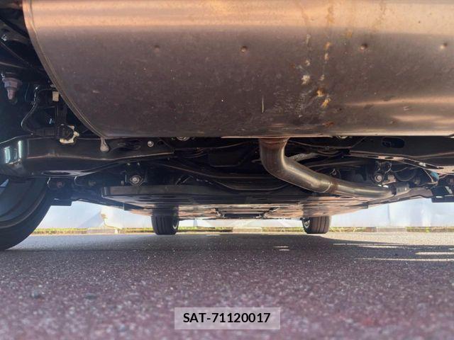 Toyota PRIUS PHV 2025-04 8628516-18