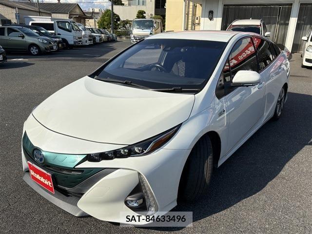 Toyota PRIUS PHV 2017-07 8666782-7