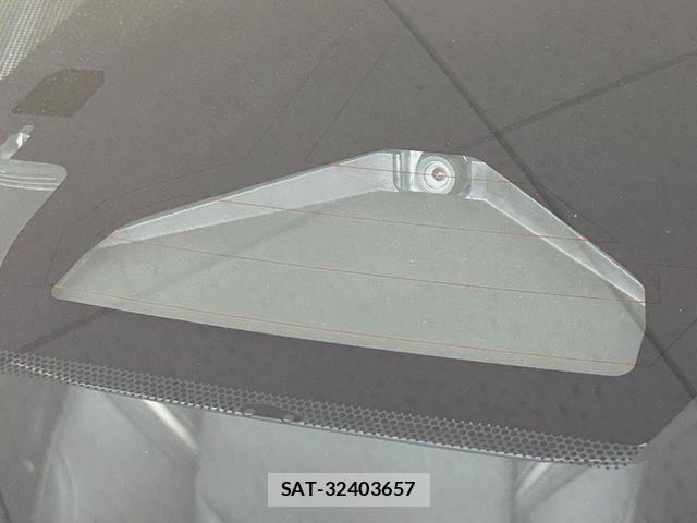 Toyota PRIUS PHV 2023-08 8666774-2