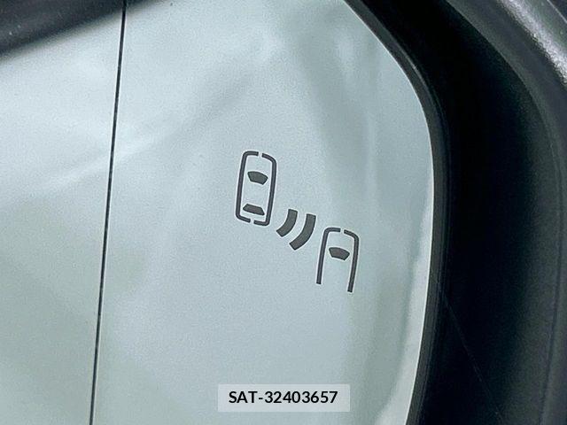 Toyota PRIUS PHV 2023-08 8666774-4