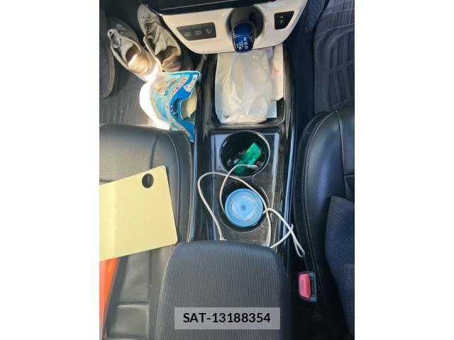 Toyota PRIUS PHV 2017-06 8661141-22