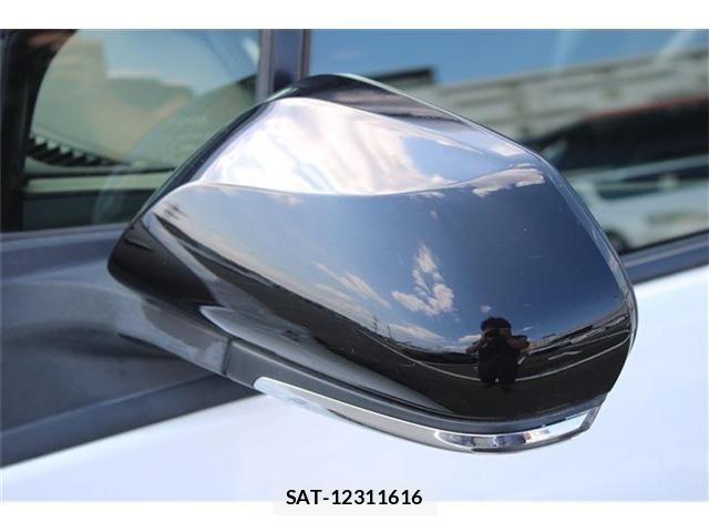 Toyota PRIUS PHV 2018-03 8661142-21