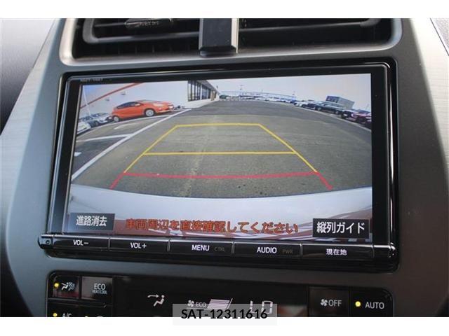 Toyota PRIUS PHV 2018-03 8661142-3