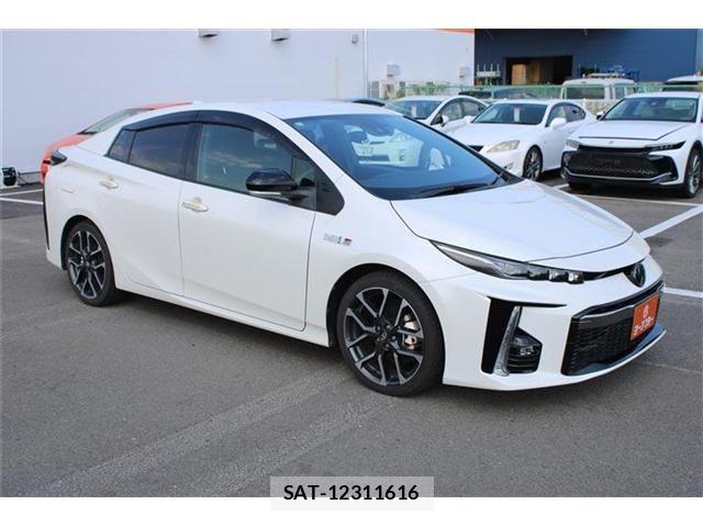 Toyota PRIUS PHV 2018-03 8661142-8