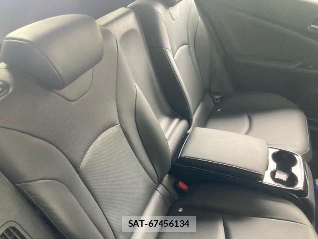 Toyota PRIUS PHV 2018-02 8661140-9