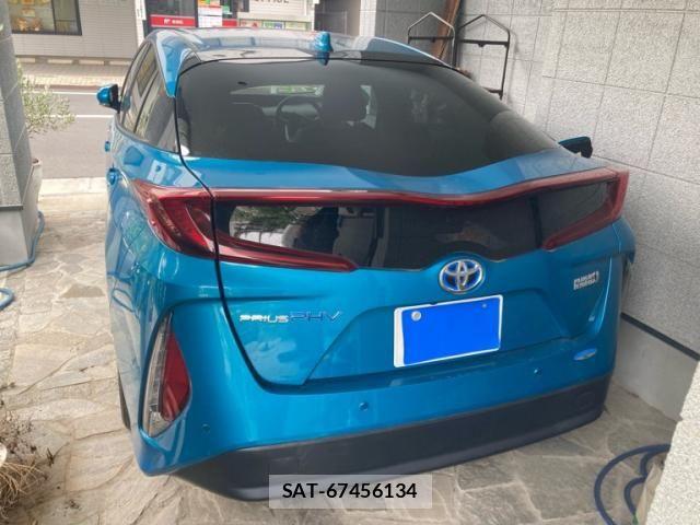 Toyota PRIUS PHV 2018-02 8661140-2