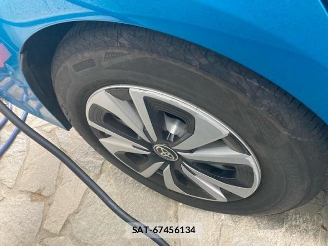 Toyota PRIUS PHV 2018-02 8661140-4