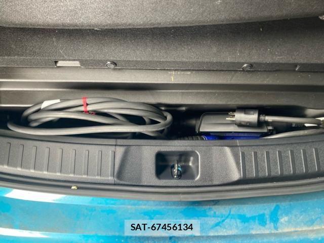 Toyota PRIUS PHV 2018-02 8661140-8