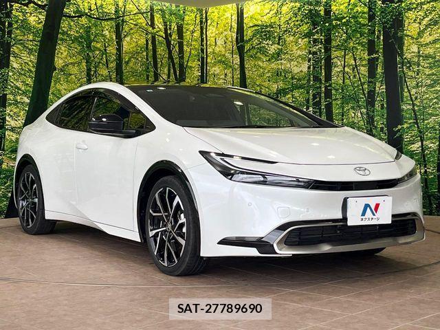 Toyota PRIUS PHV 2023-05 8686368-15
