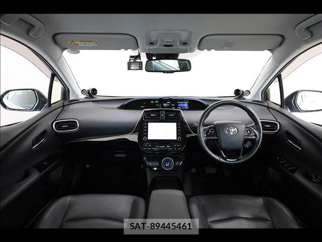 Toyota PRIUS PHV 2021-08 8745408-2