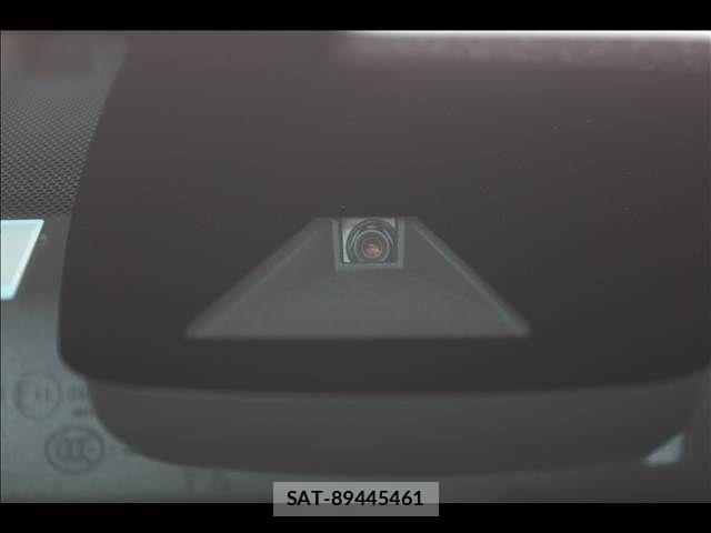 Toyota PRIUS PHV 2021-08 8745408-3