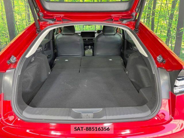 Toyota PRIUS PHV 2023-05 8745406-9