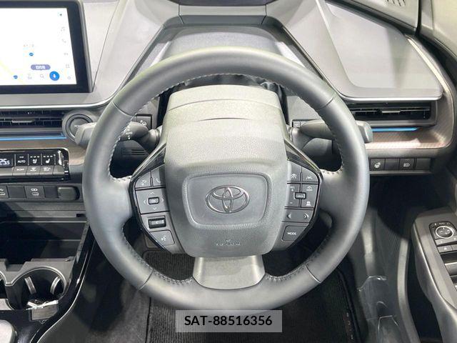 Toyota PRIUS PHV 2023-05 8745406-10