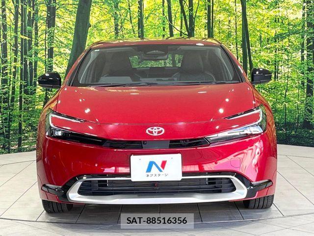 Toyota PRIUS PHV 2023-05 8745406-13