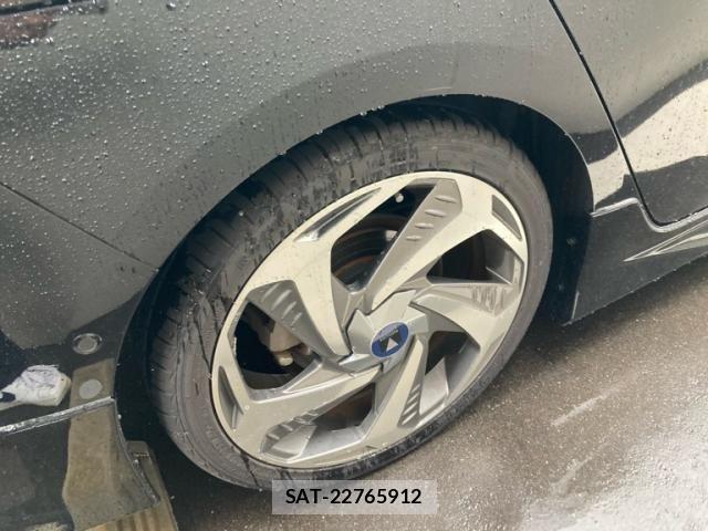 Toyota PRIUS PHV 2022-11 8745407-7