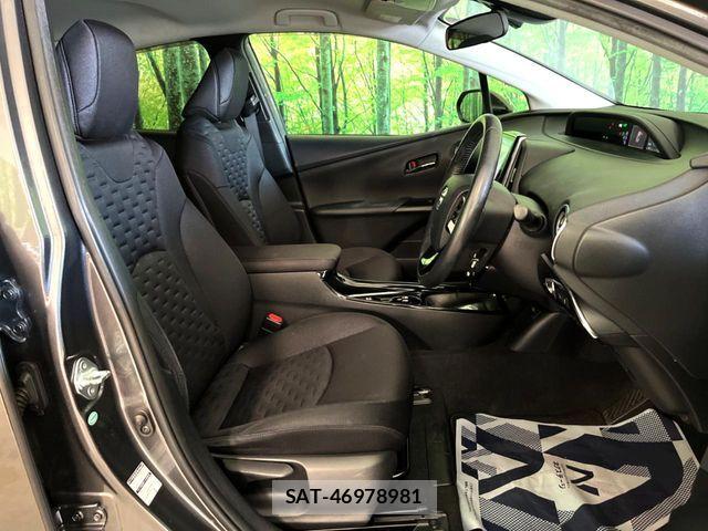 Toyota PRIUS PHV 2017-02 8745409-13
