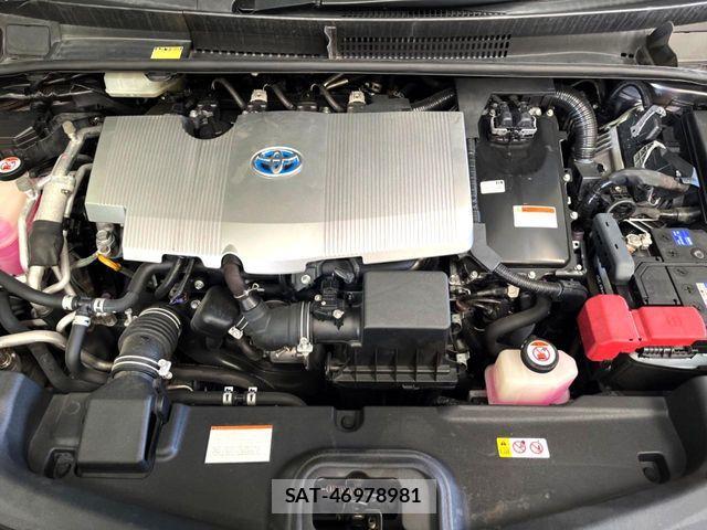Toyota PRIUS PHV 2017-02 8745409-15