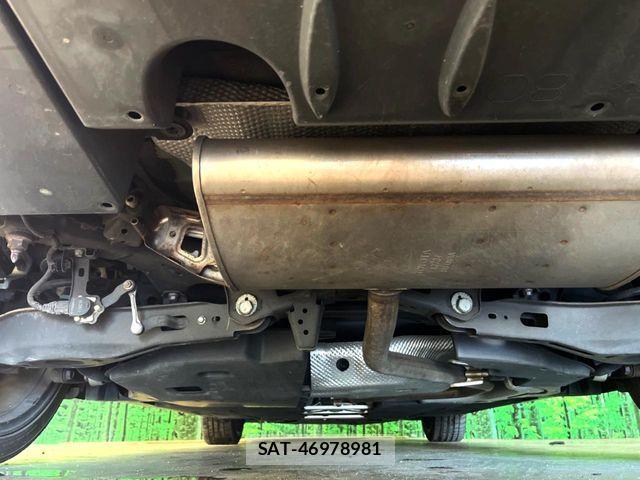 Toyota PRIUS PHV 2017-02 8745409-16