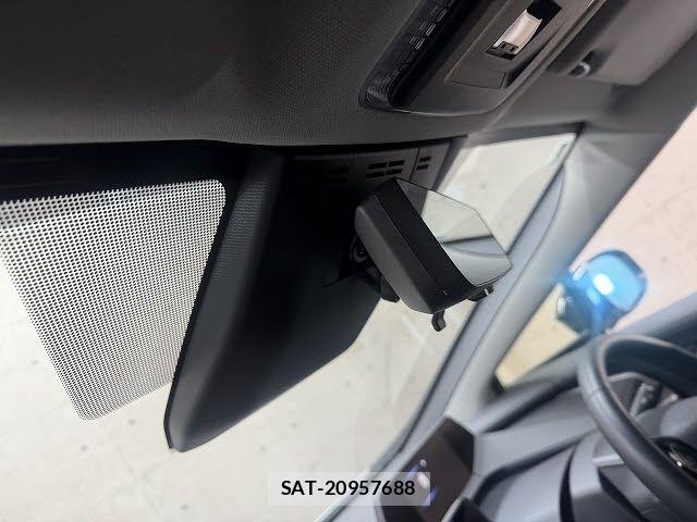 Toyota PRIUS PHV 2023-05 8745404-18