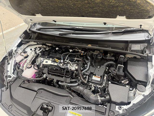 Toyota PRIUS PHV 2023-05 8745404-20
