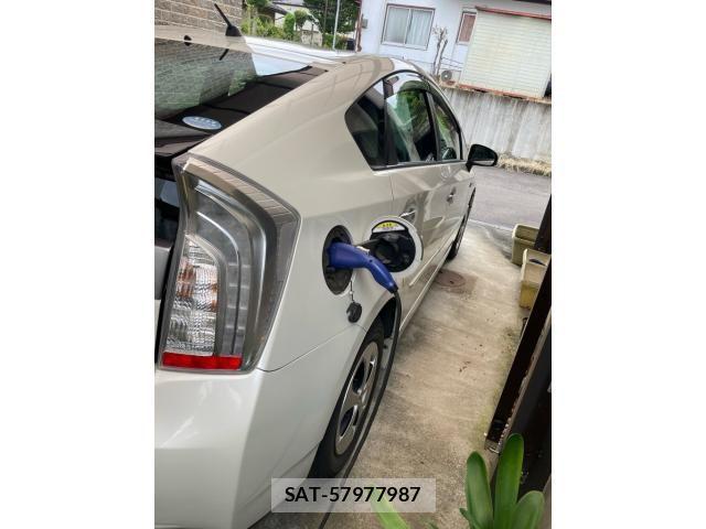 Toyota PRIUS PHV 2012-10 8745410-6