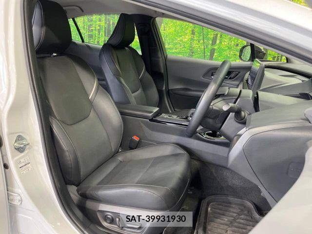 Toyota PRIUS PHV 2023-10 8781735-7