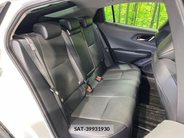 Toyota PRIUS PHV 2023-10 8781735-8