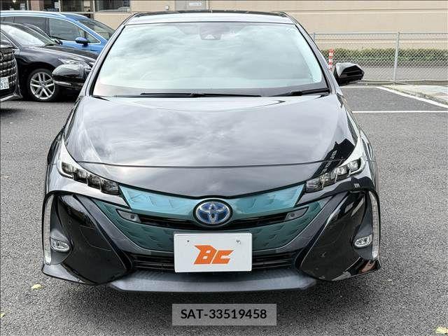 Toyota PRIUS PHV 2017-02 8781737-20