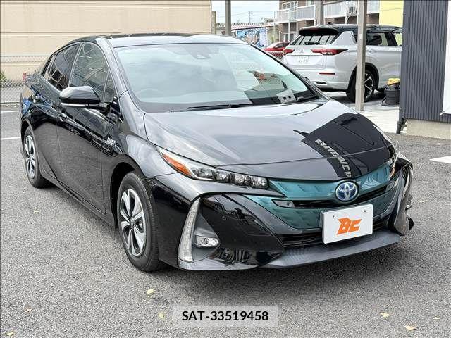 Toyota PRIUS PHV 2017-02 8781737-4
