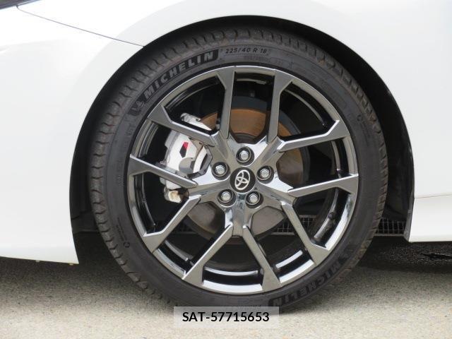 Toyota PRIUS PHV 2022-05 8797226-23