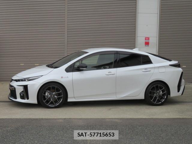 Toyota PRIUS PHV 2022-05 8797226-5