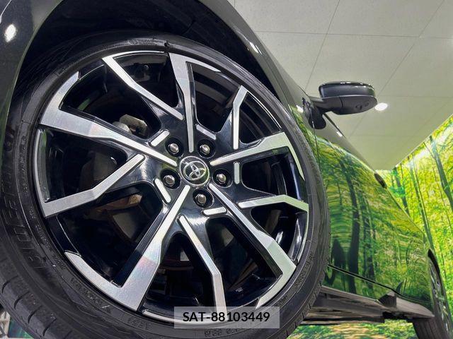 Toyota PRIUS PHV 2023-08 8797218-9
