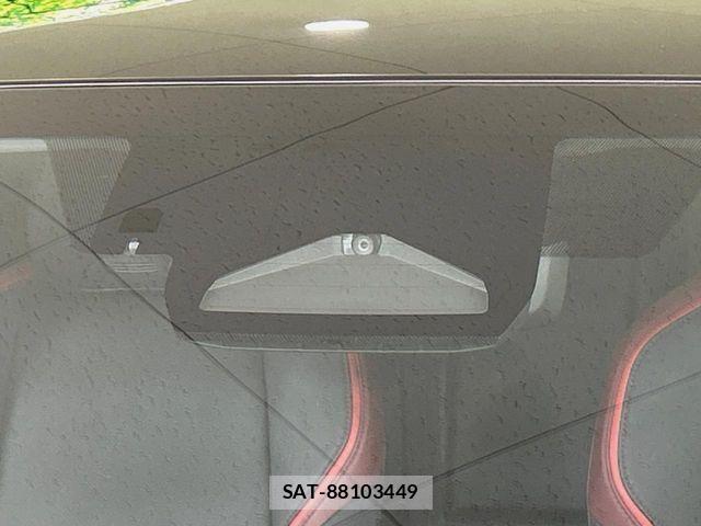 Toyota PRIUS PHV 2023-08 8797218-3